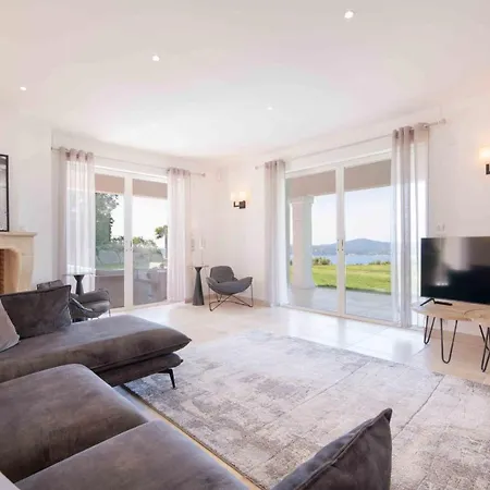 Βίλα Villa Diana *